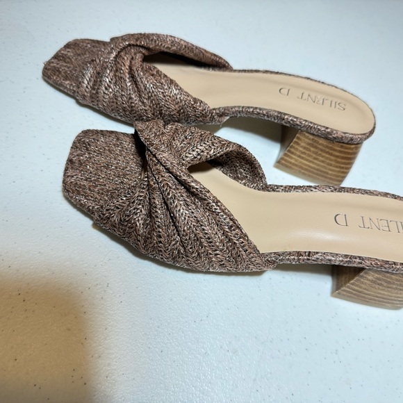 Silent D Pedro Elegant Brown Woven Women's Shoes - Picture 2 of 6